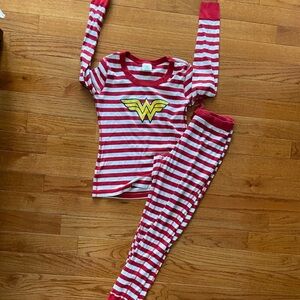 striped WONDER WOMAN pajamas size M sold out everywhere